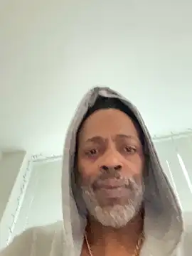 Snapshot of theblacklordmaster chatting on 01-01-25, 04:50 theblacklordmaster online show from 01-01-25, 04:50