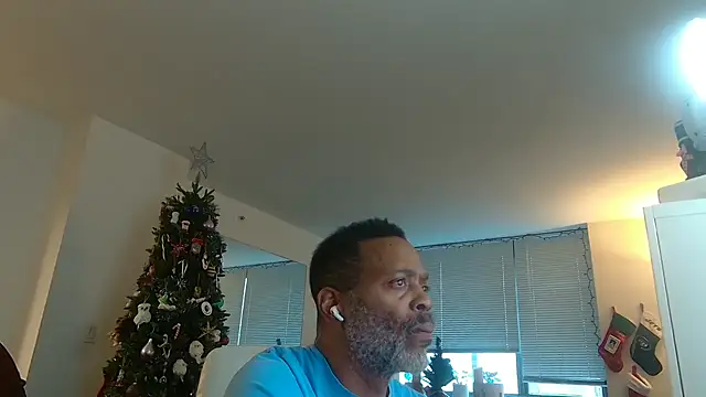 Snapshot of theblacklordmaster chatting on 01-08-25, 07:34 theblacklordmaster online show from 01-08-25, 07:34