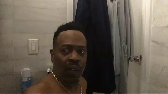 Snapshot of theblacklordmaster chatting on 03-06-25, 12:52 theblacklordmaster online show from 03-06-25, 12:52