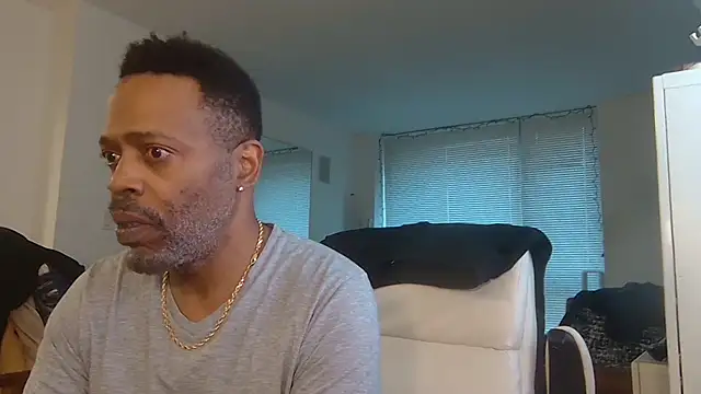 Snapshot of theblacklordmaster chatting on 03-17-25, 03:18 theblacklordmaster online show from 03-17-25, 03:18