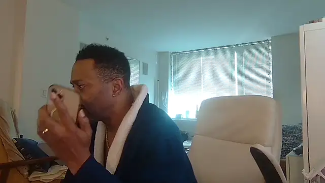 Snapshot of theblacklordmaster chatting on 03-21-25, 04:29 theblacklordmaster online show from 03-21-25, 04:29