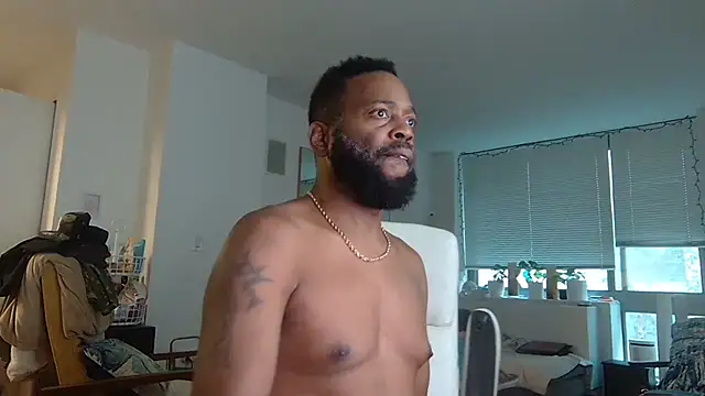 Snapshot of theblacklordmaster chatting on 10-08-25, 12:25 theblacklordmaster online show from 10-08-25, 12:25