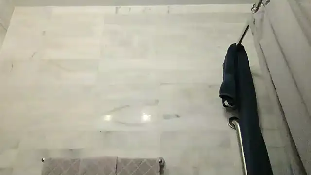 Snapshot of theblacklordmaster chatting on 10-14-25, 11:33 theblacklordmaster online show from 10-14-25, 11:33