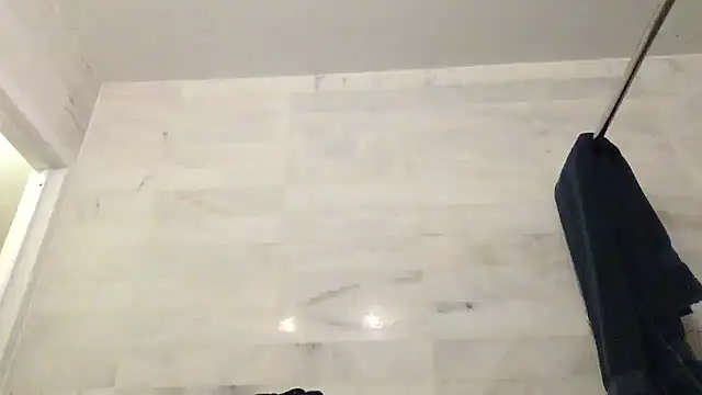 Snapshot of theblacklordmaster chatting on 10-21-25, 12:06 theblacklordmaster online show from 10-21-25, 12:06