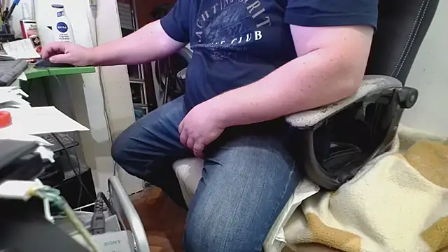 tipko123 online show from 10-15-25, 02:06