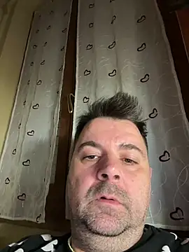 Snapshot of h4cAlex chatting on 12-15-24, 05:10 h4cAlex online show from 12-15-24, 05:10