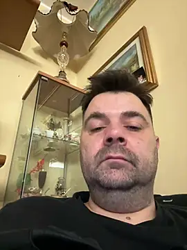 Snapshot of h4cAlex chatting on 02-18-25, 06:47 h4cAlex online show from 02-18-25, 06:47