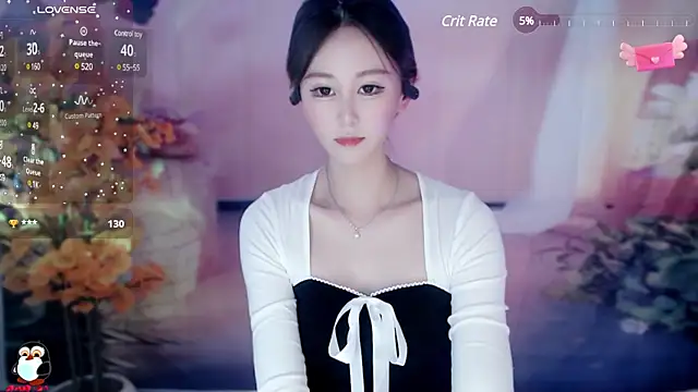 Aimee-520 online show from 12-24-24, 08:22