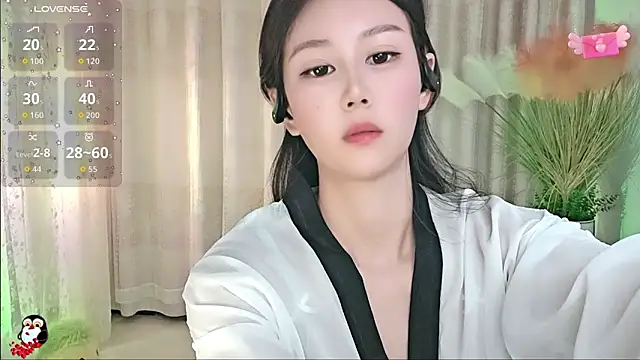 Aimee-520 online show from 09-18-25, 11:40