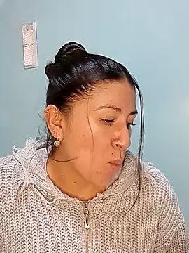 nammy  dirtyhott online show from 10-20-25, 04:29