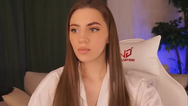 MaryHillty online show from 12-07-24, 03:08