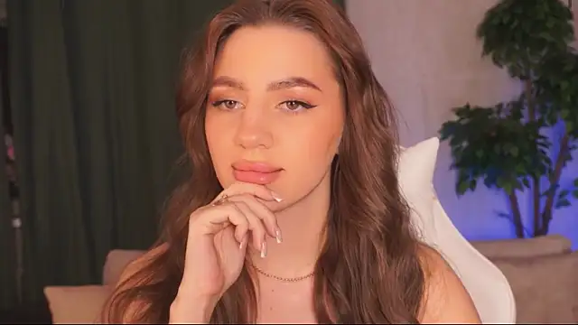 MaryHillty online show from 12-12-24, 04:10