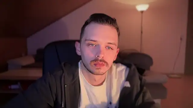 naked psy online show from 02-07-25, 01:04