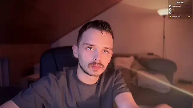 naked psy online show from 02-08-25, 11:24