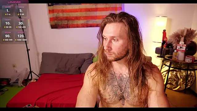 Snapshot of rusbigpaul chatting on 11-13-25, 06:18 rusbigpaul online show from 11-13-25, 06:18