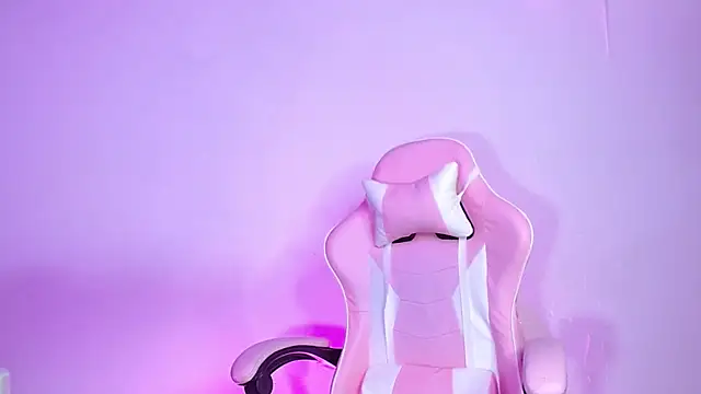  girl fernanda  online show from 02-07-25, 06:03