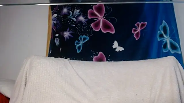 69liamilk69 online show from 07-12-26, 03:52