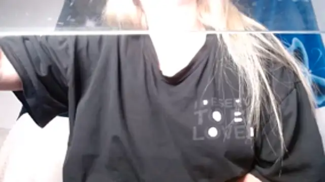 69liamilk69 online show from 07-24-26, 06:33