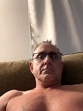 Trey100379100379 online show from 09-21-25, 08:38