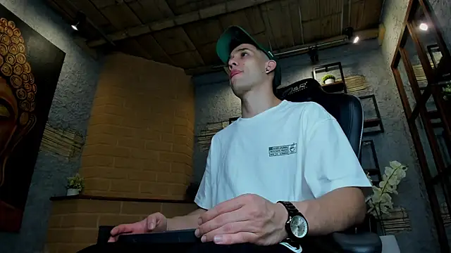 alexgiraldo  online show from 01-25-25, 11:23