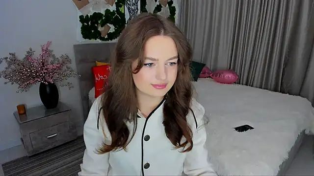 MiracleCurly online show from 03-22-25, 04:04