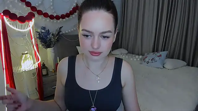 Snapshot of MiracleCurly chatting on 01-09-26, 11:02 MiracleCurly online show from 01-09-26, 11:02