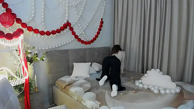 Snapshot of MiracleCurly chatting on 02-07-26, 10:19 MiracleCurly online show from 02-07-26, 10:19