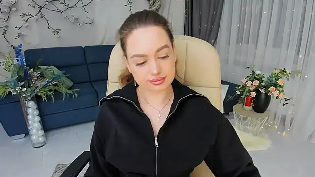 Snapshot of MiracleCurly chatting on 03-11-26, 06:03 MiracleCurly online show from 03-11-26, 06:03