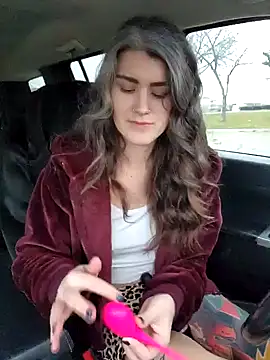 Snapshot of Lilmissvyx chatting on 01-15-25, 04:11 Lilmissvyx online show from 01-15-25, 04:11