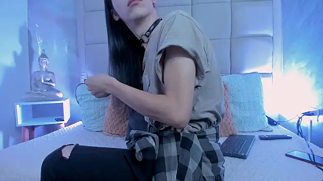 Hecatee 77 online show from 11-18-25, 07:29