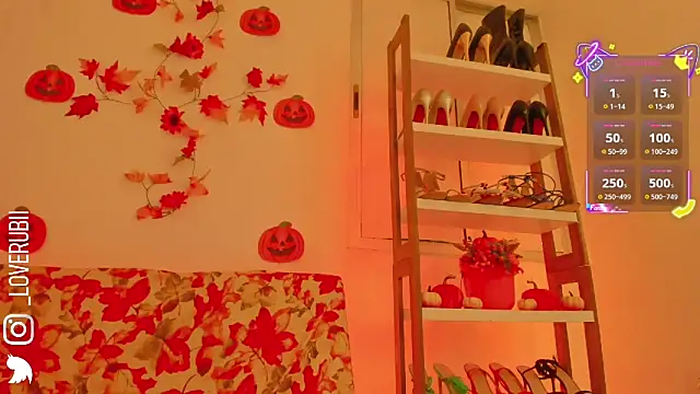 loverubii online show from 10-11-25, 10:52