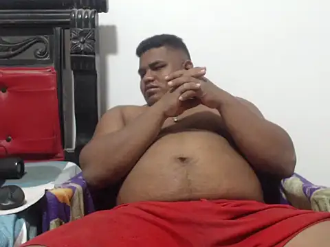 Snapshot of PONSE_LATINO chatting on 10-02-25, 01:56 PONSE LATINO online show from 10-02-25, 01:56