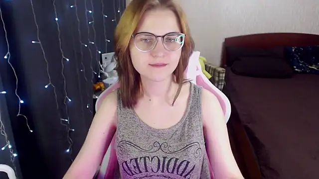 MissBrightShine online show from 02-01-25, 09:43