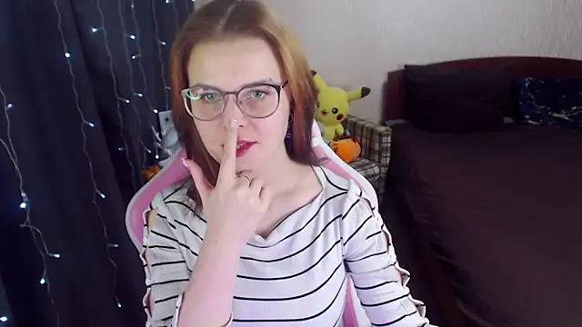 MissBrightShine online show from 02-08-25, 01:01