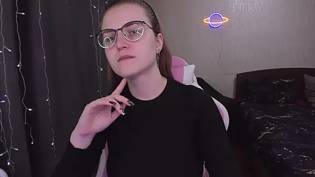 MissBrightShine online show from 03-06-25, 10:09