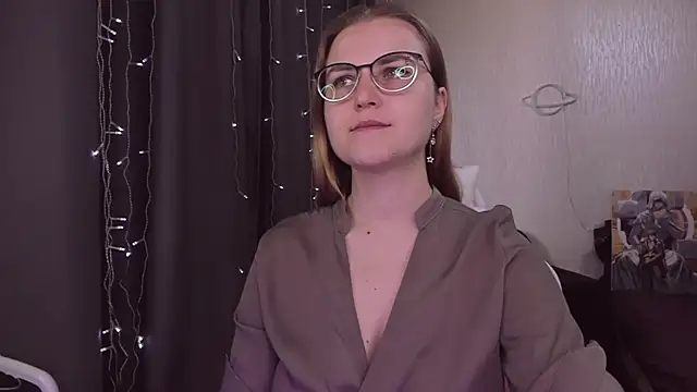 MissBrightShine online show from 09-28-25, 10:20