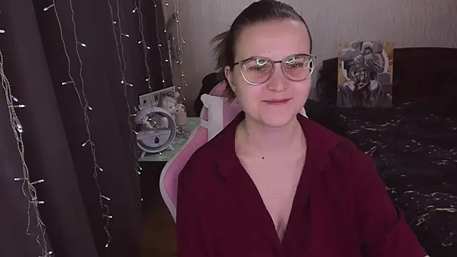 MissBrightShine online show from 10-18-25, 09:32