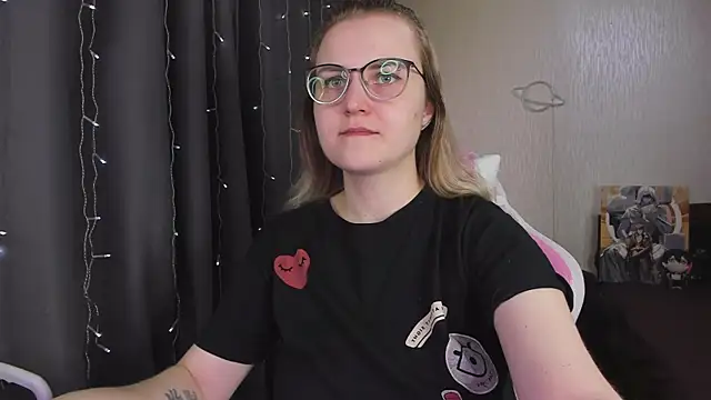 MissBrightShine online show from 04-04-26, 11:08