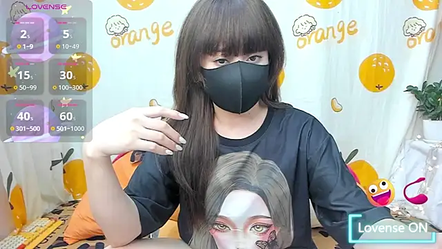 alonelove   online show from 04-20-26, 02:36