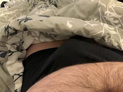 Snapshot of Benni81nrw chatting on 02-02-26, 04:27 Benni81nrw online show from 02-02-26, 04:27