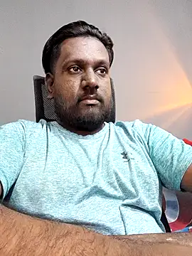 Snapshot of Rayansmith_ chatting on 02-03-25, 10:43 Rayansmith  online show from 02-03-25, 10:43