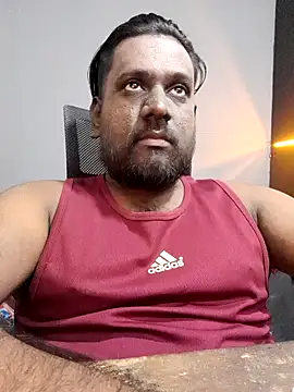 Snapshot of Rayansmith_ chatting on 02-07-25, 09:48 Rayansmith  online show from 02-07-25, 09:48