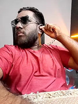 Snapshot of Rayansmith_ chatting on 02-10-25, 10:40 Rayansmith  online show from 02-10-25, 10:40