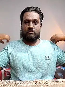 Snapshot of Rayansmith_ chatting on 02-15-25, 08:33 Rayansmith  online show from 02-15-25, 08:33