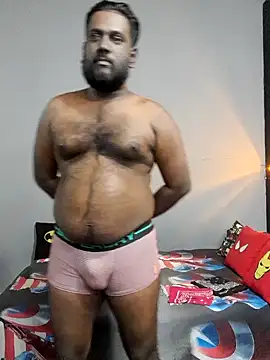 Snapshot of Rayansmith_ chatting on 02-16-25, 02:42 Rayansmith  online show from 02-16-25, 02:42