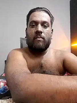 Snapshot of Rayansmith_ chatting on 02-17-25, 01:36 Rayansmith  online show from 02-17-25, 01:36