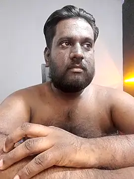 Snapshot of Rayansmith_ chatting on 02-23-25, 02:07 Rayansmith  online show from 02-23-25, 02:07