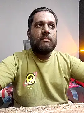 Snapshot of Rayansmith_ chatting on 02-24-25, 09:52 Rayansmith  online show from 02-24-25, 09:52