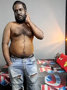 Snapshot of Rayansmith_ chatting on 03-02-25, 11:09 Rayansmith  online show from 03-02-25, 11:09