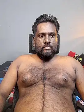 Snapshot of Rayansmith_ chatting on 09-16-25, 01:12 Rayansmith  online show from 09-16-25, 01:12